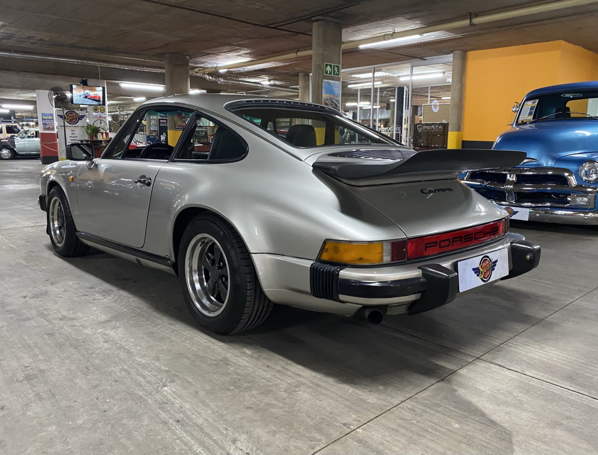 1984 Porsche 911 Carrera Coupe