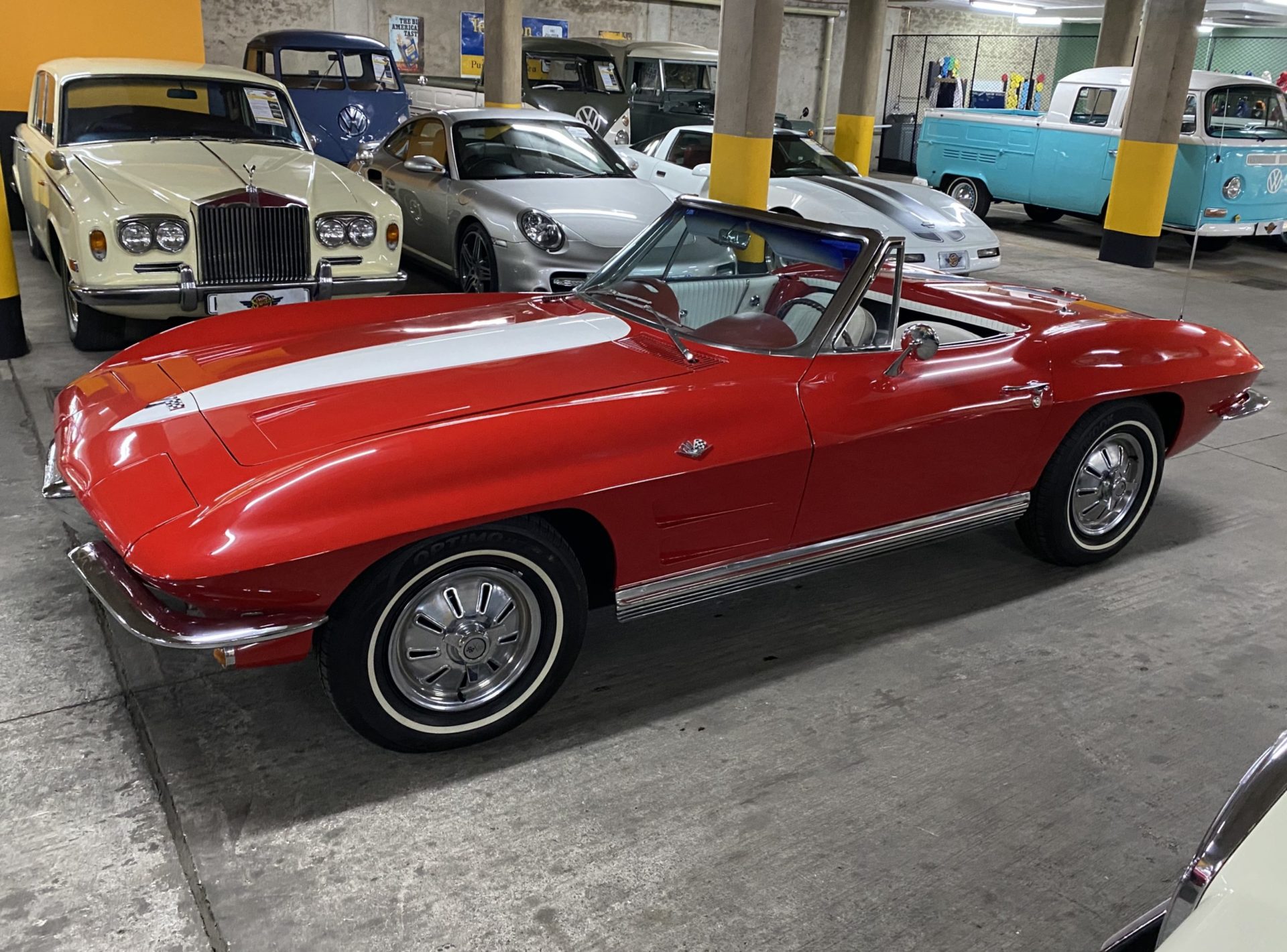 1964 Corvette Stingray 327 V8 Manual