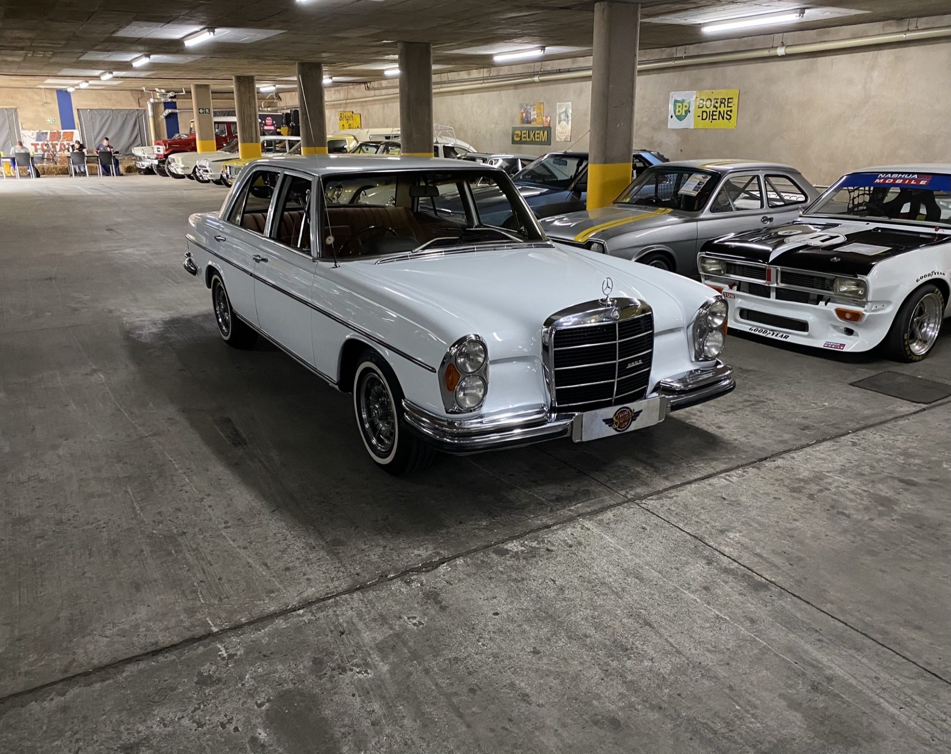 1969 Mercedes Benz 280S W108