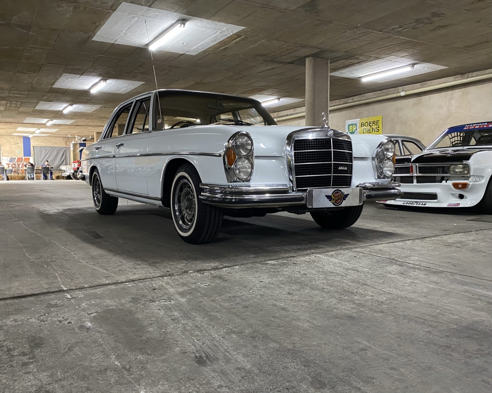 1969 Mercedes Benz 280S W108