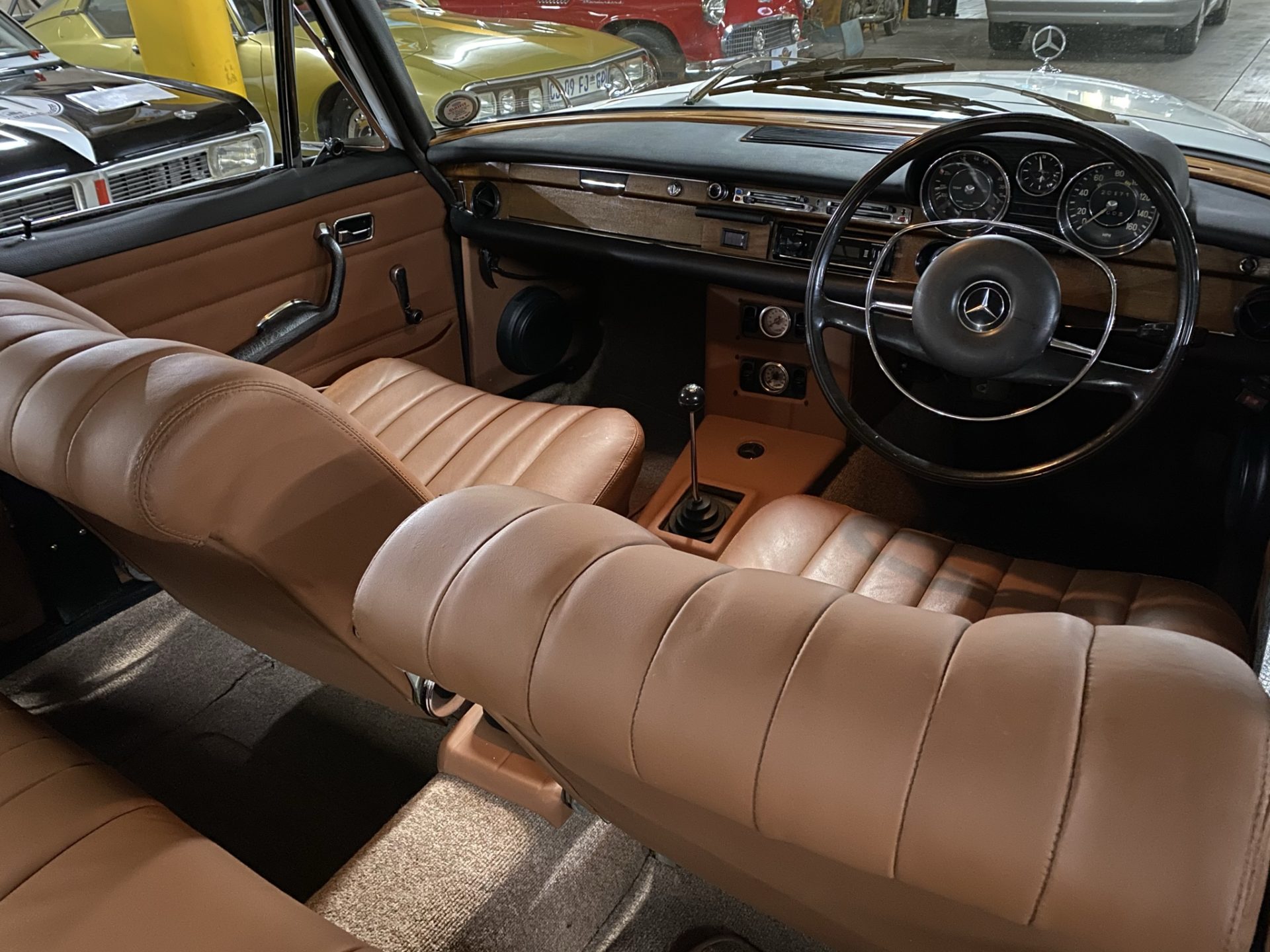 1969 Mercedes Benz 280S W108