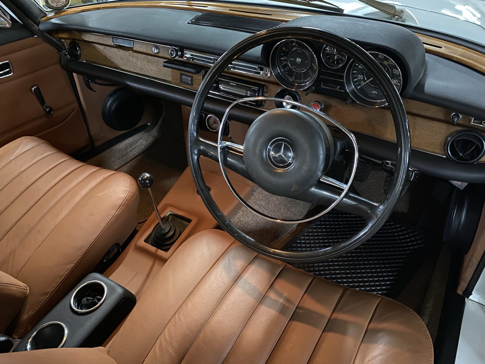 1969 Mercedes Benz 280S W108