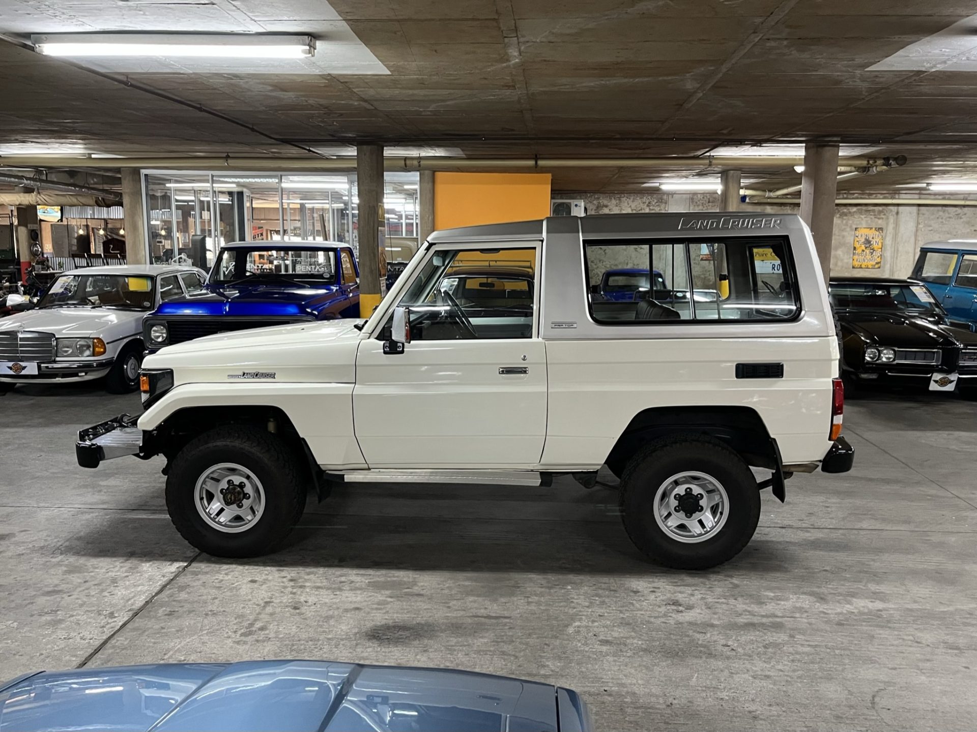 1995 Toyota Land Cruiser 73 Series