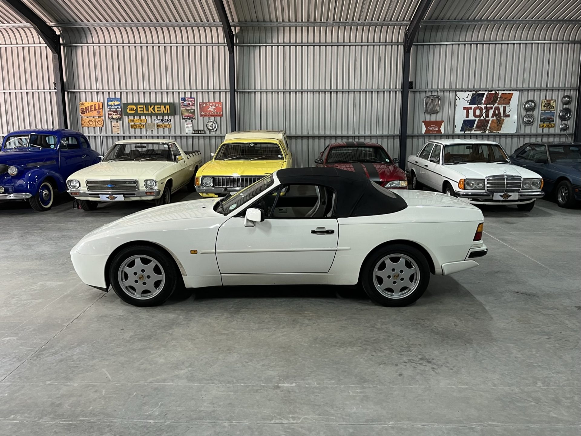 1989 Porsche 944 Cabriolet