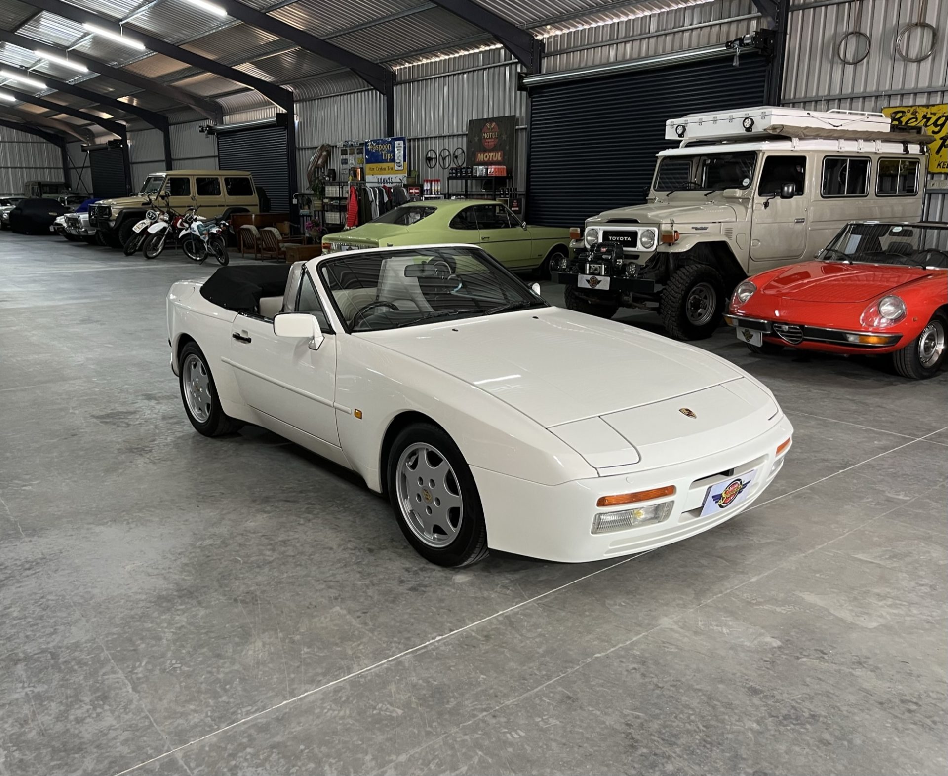 1989 Porsche 944 Cabriolet