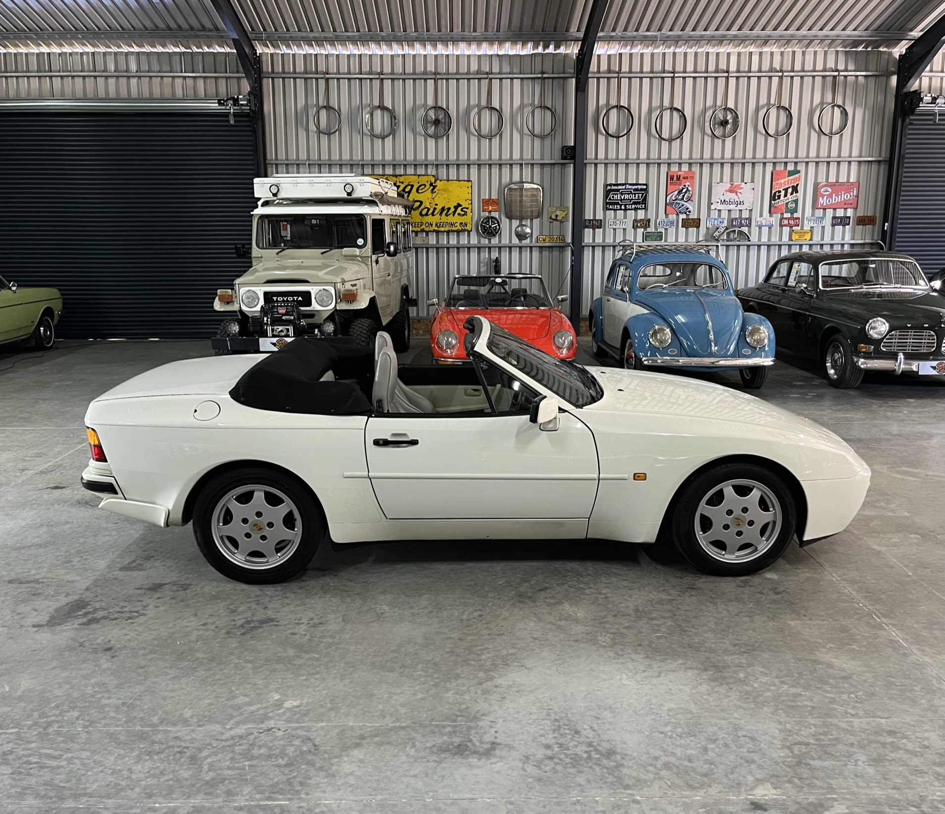 1989 Porsche 944 Cabriolet