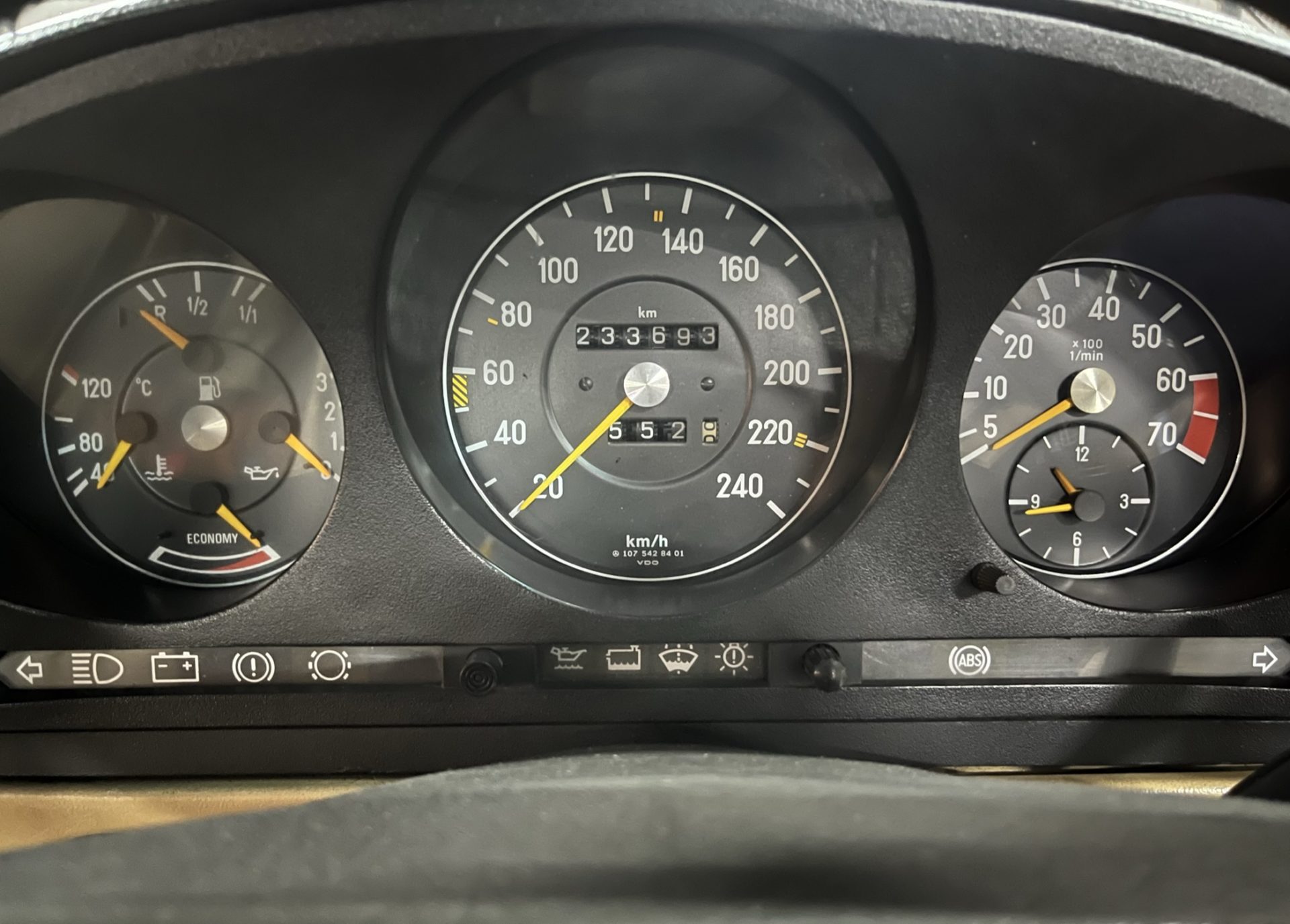 1988 Mercedes Benz 500SL (R107)