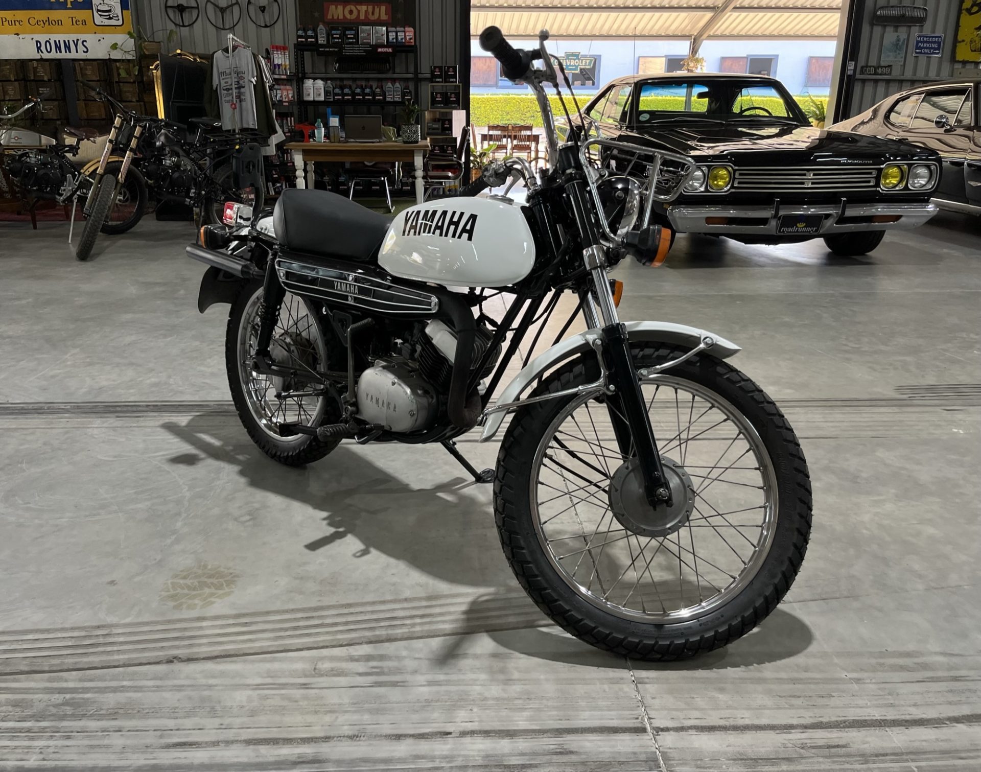 1974 Yamaha AG175