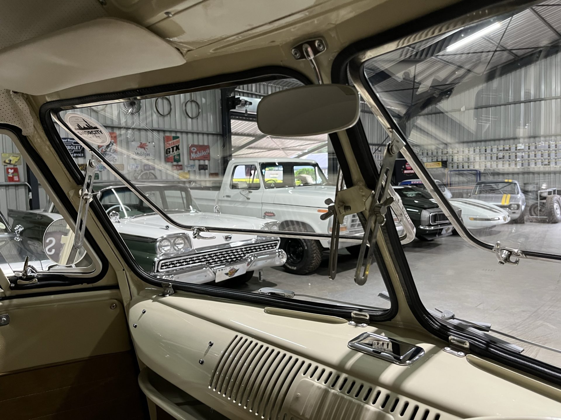 1958 Volkswagen Split Window Kombi