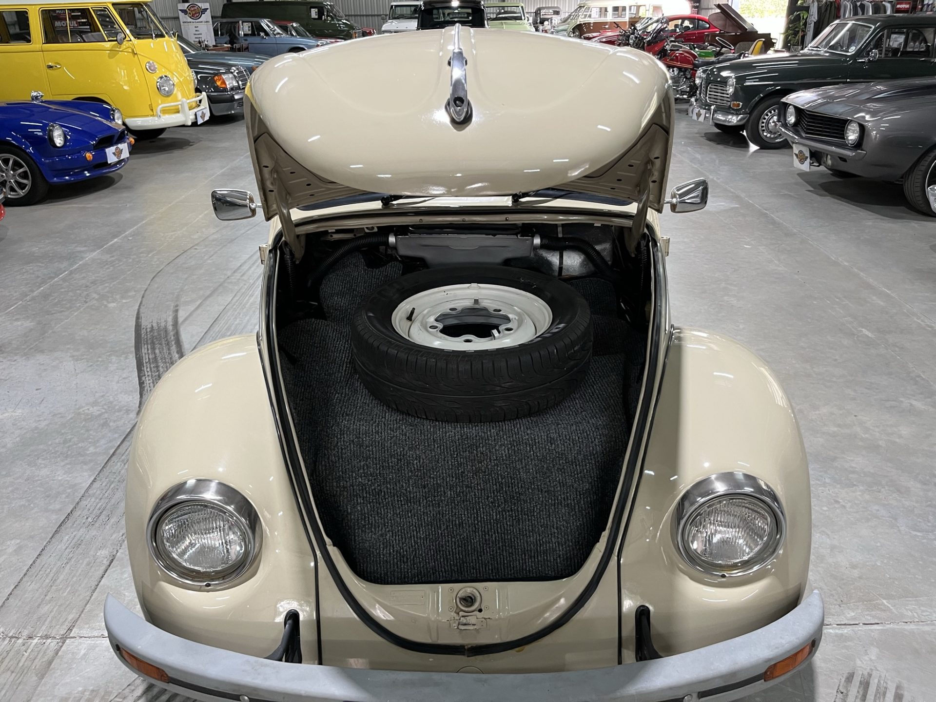 1975 Volkswagen Beetle 1600