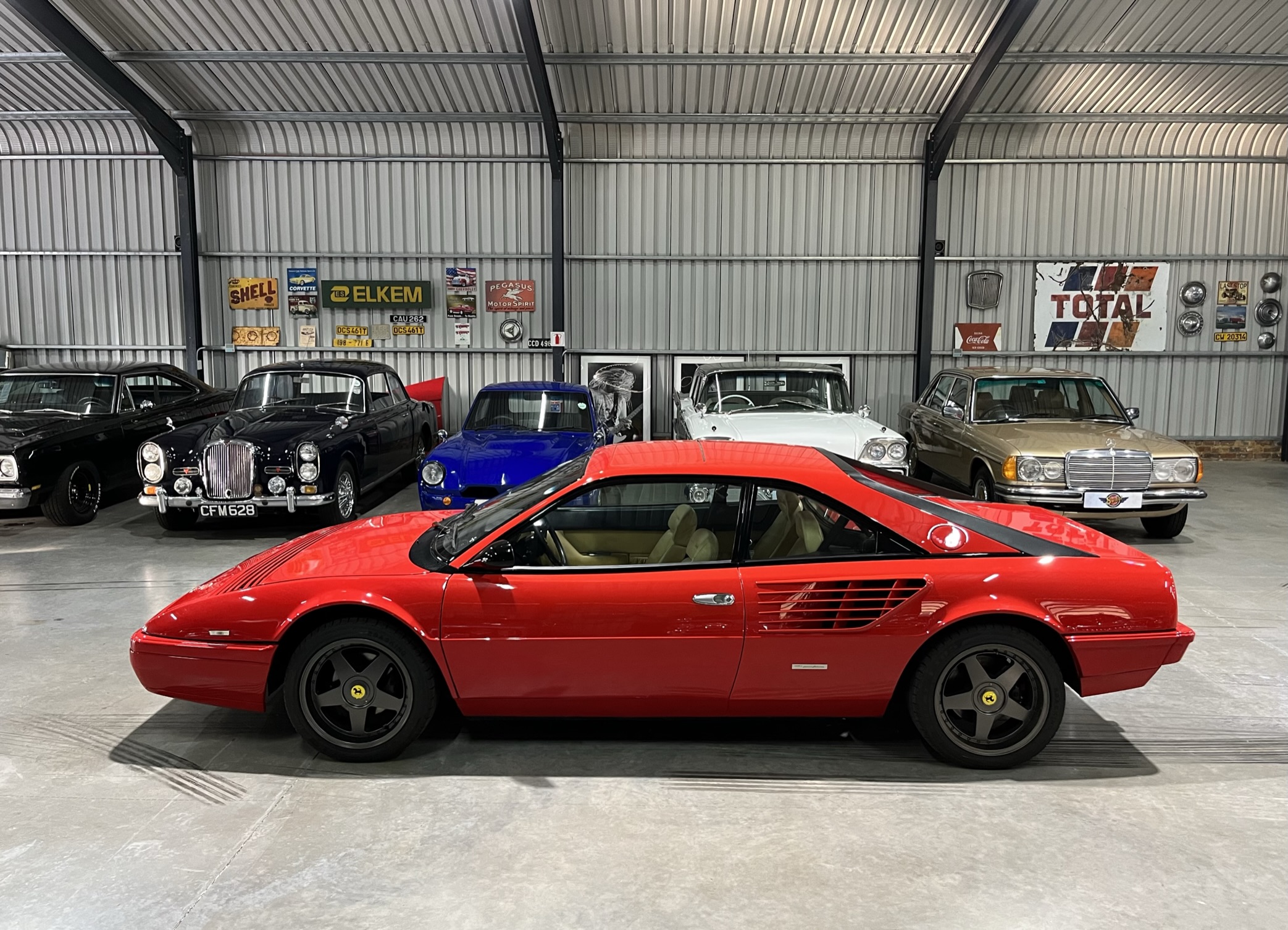 1981 Ferrari Mondial 8