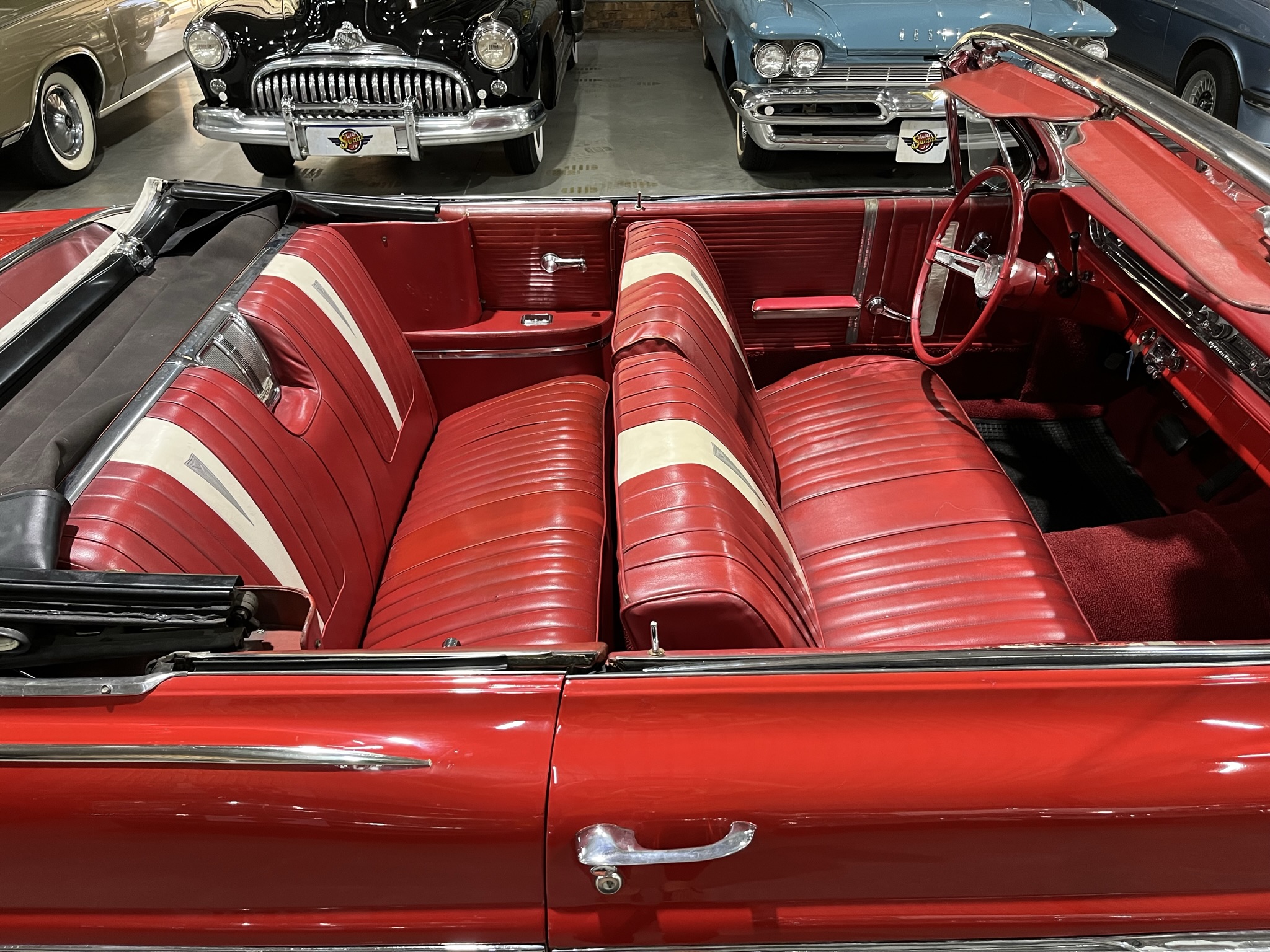 1962 Pontiac Parisienne Convertible V8