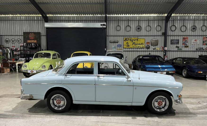 1966 Volvo 122S