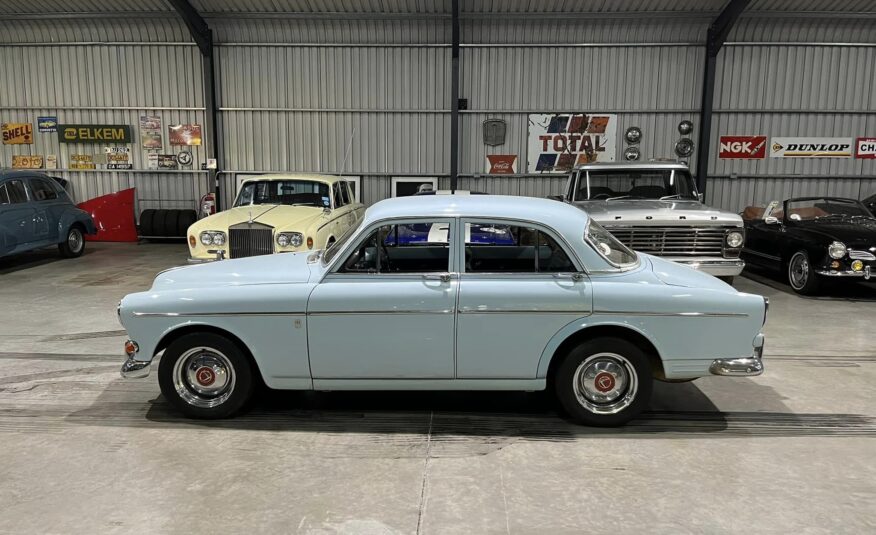 1966 Volvo 122S