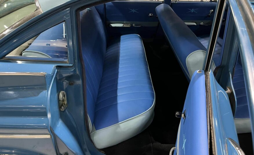 1960 Pontiac Strato Chief