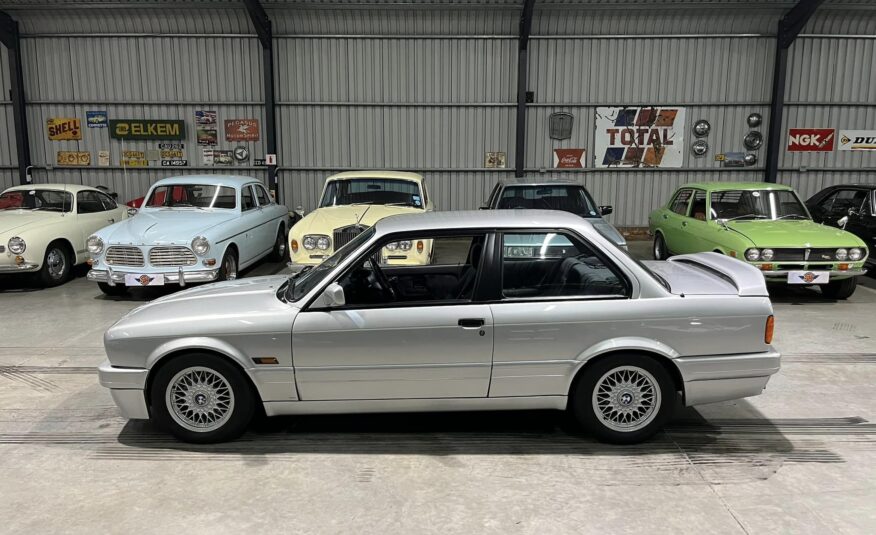 1991 BMW 325is E30 Evo 1