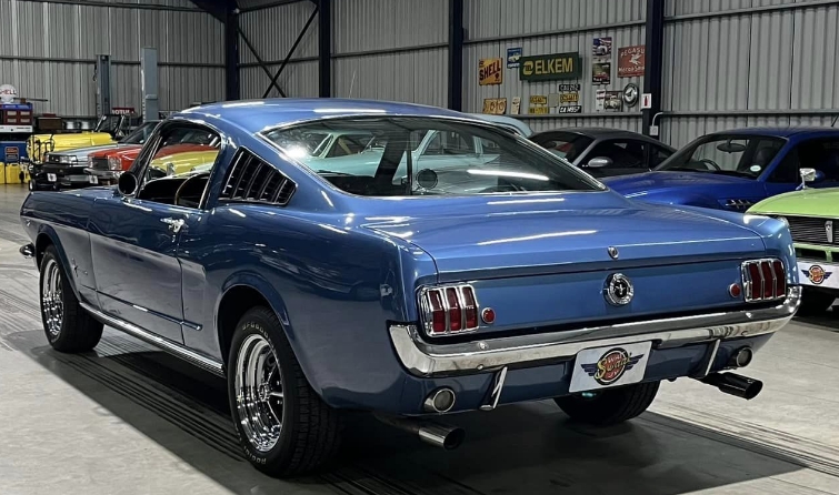 1965 Ford Mustang Fastback