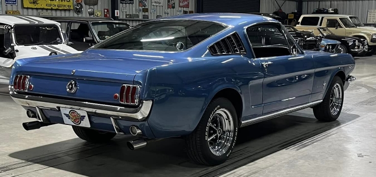 1965 Ford Mustang Fastback