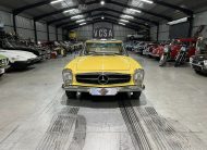 1966 Mercedes Benz 230SL Pagoda