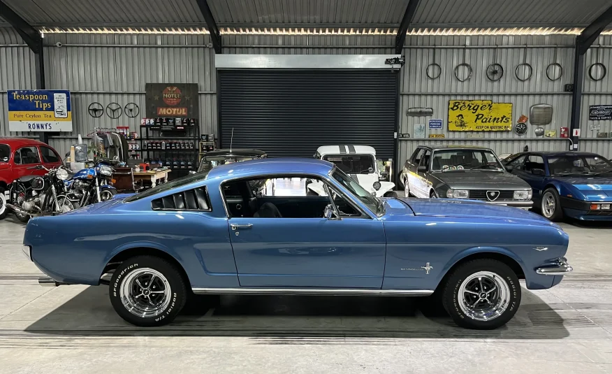 1965 Ford Mustang Fastback