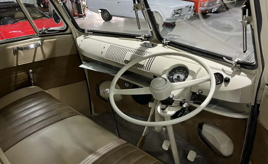 1959 Volkswagen Splitwindow Kombi & Matching Beach Buggy