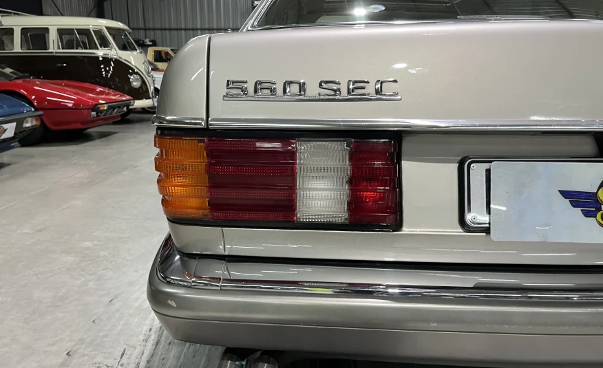 1990 Mercedes-Benz 560SEC