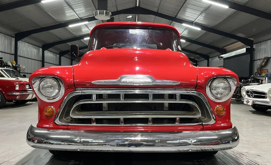 1957 Chevrolet 3100 V8 Pickup