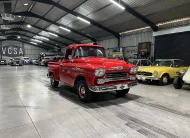 1958 Chevrolet Apache V8