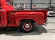 1958 Chevrolet Apache V8