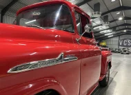 1958 Chevrolet Apache V8