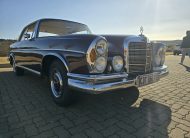 1963 Mercedes-Benz 300SE Coupe