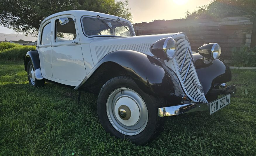 1950 Citroen Traction Avant L15