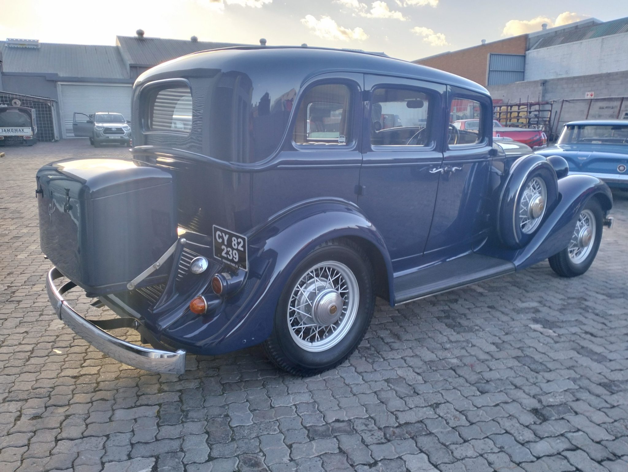 1933 Graham Paige Standard 6 Series 65