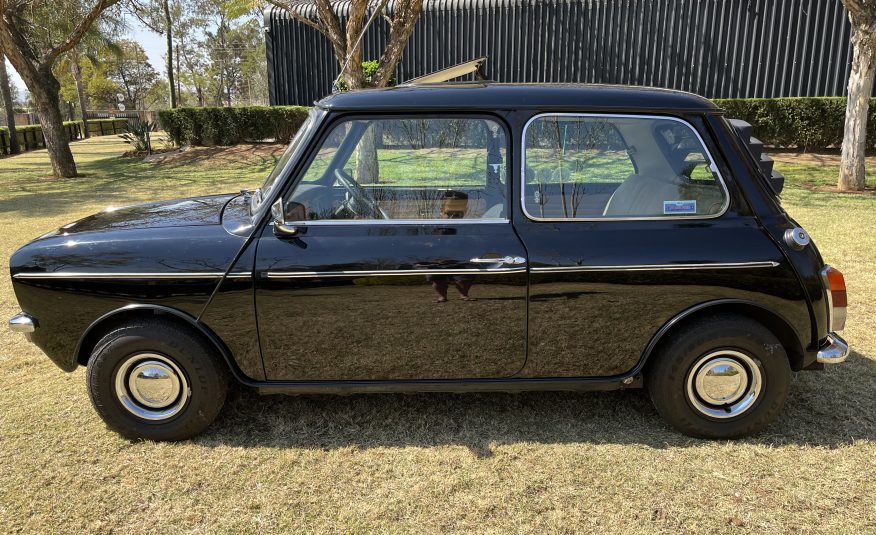 1983 Mini HLE