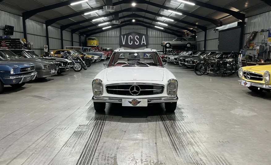 1971 Mercedes Benz Pagoda 280SL Manual (RHD)