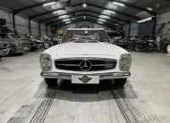 1971 Mercedes Benz Pagoda 280SL Manual (RHD)