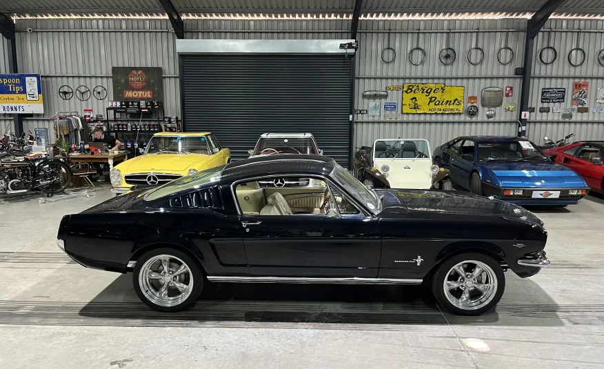 1965 Ford Mustang Fastback