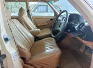 1982 Mercedes-Benz (W123) 230E