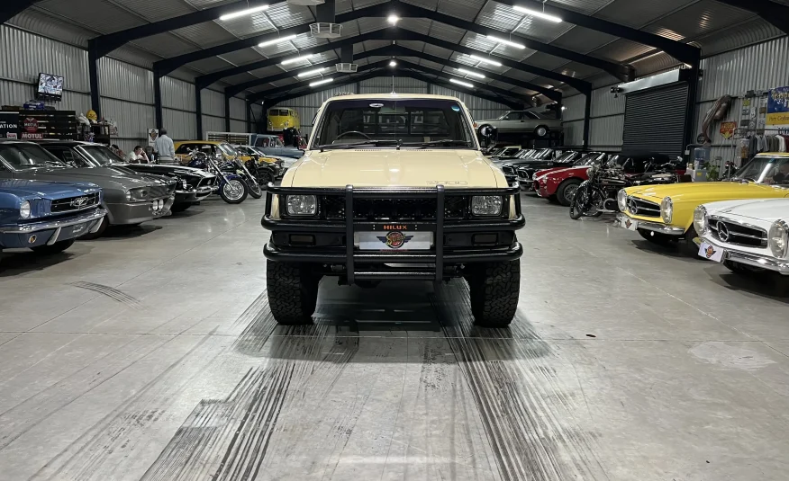 1984 Toyota Hilux 2000 4×4