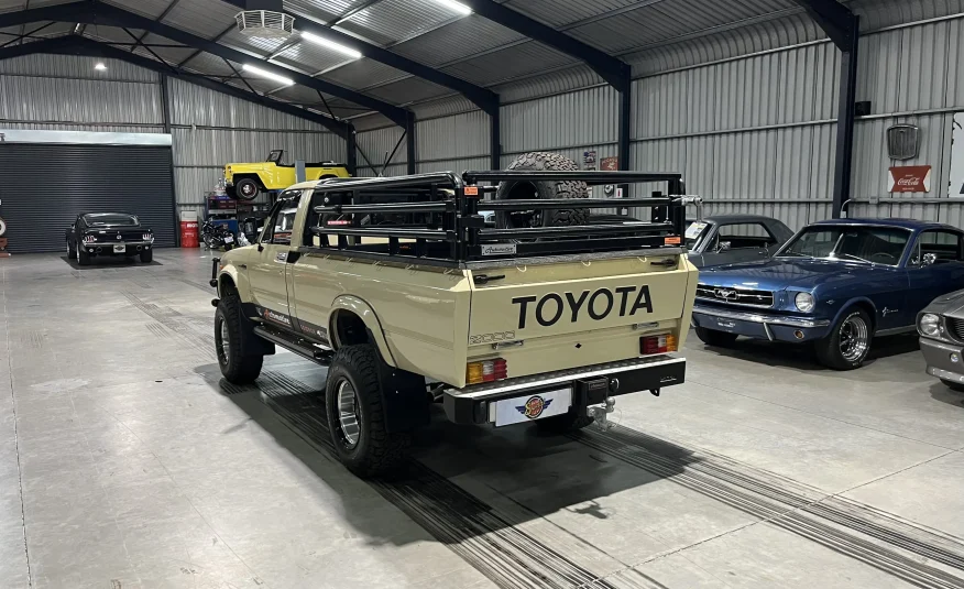 1984 Toyota Hilux 2000 4×4