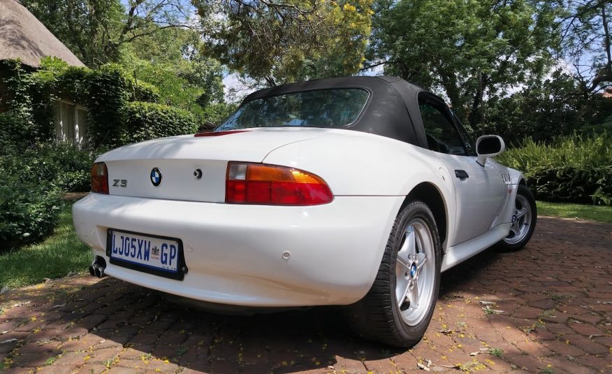 BMW Z3 1997 2.8 Immaculate original 123 000km