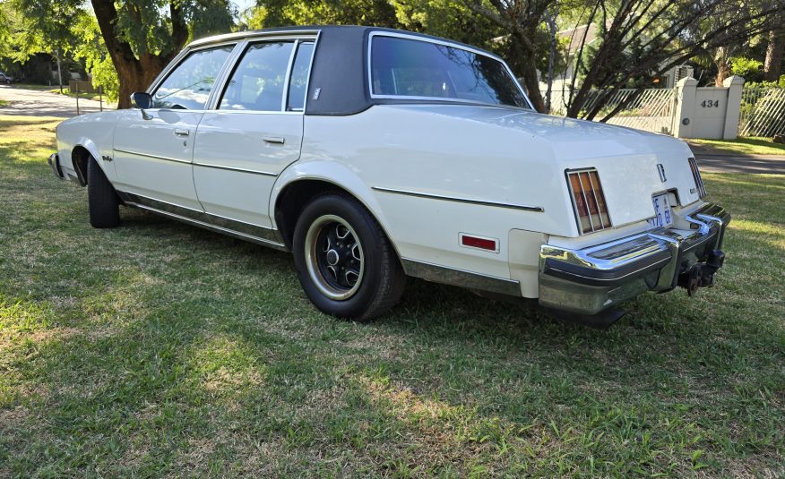 1980 Oldsmobile Cutlass Brougham