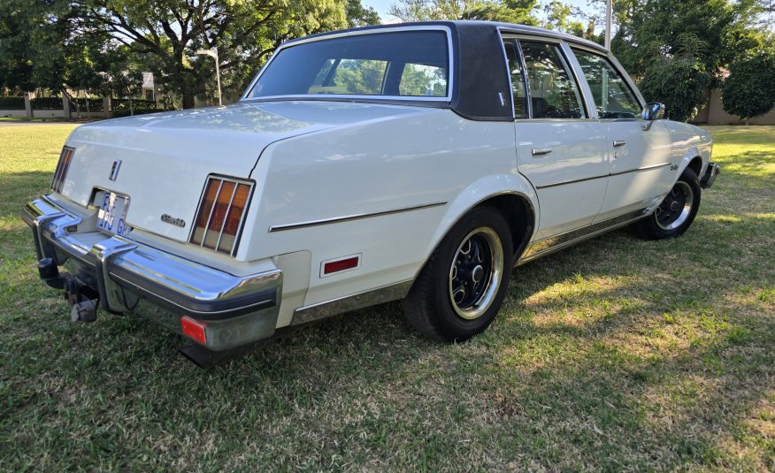 1980 Oldsmobile Cutlass Brougham