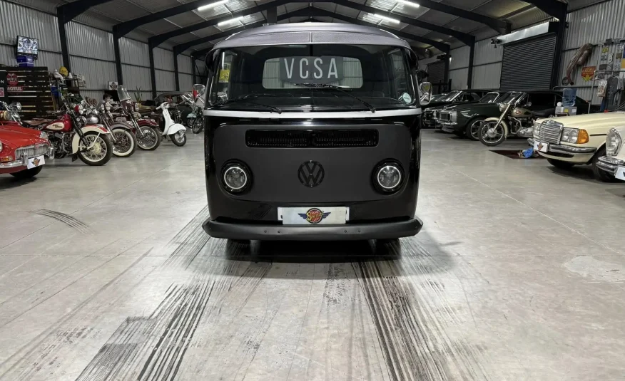 1976 Volkswagen Crewcab Kombi