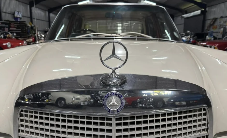 1968 Mercedes-Benz 280SE W108