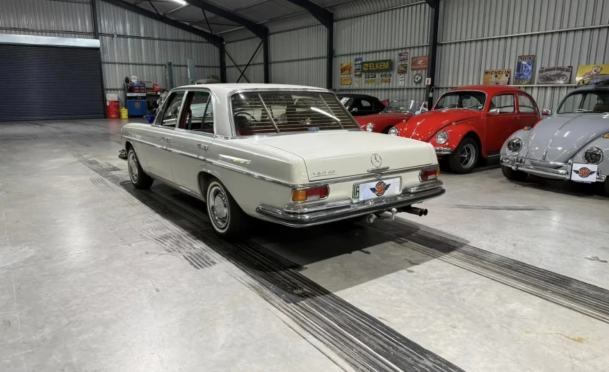 1968 Mercedes-Benz 280SE W108