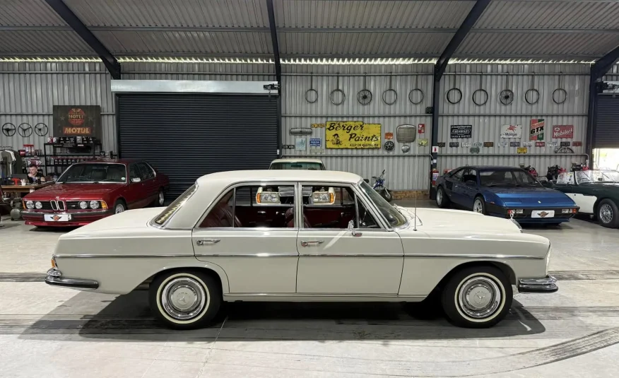 1968 Mercedes-Benz 280SE W108