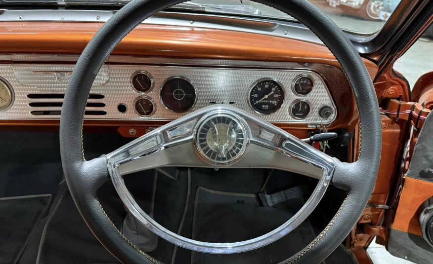 1960 Studebaker Silver Hawk