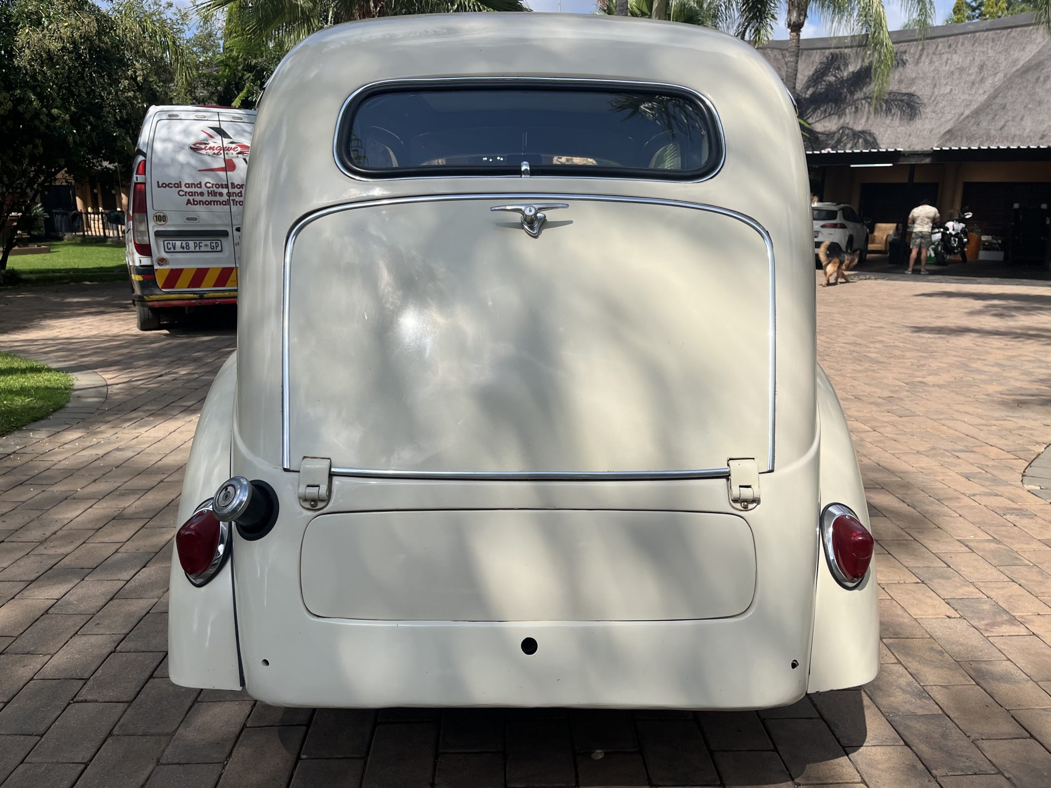 1948 Ford Prefect