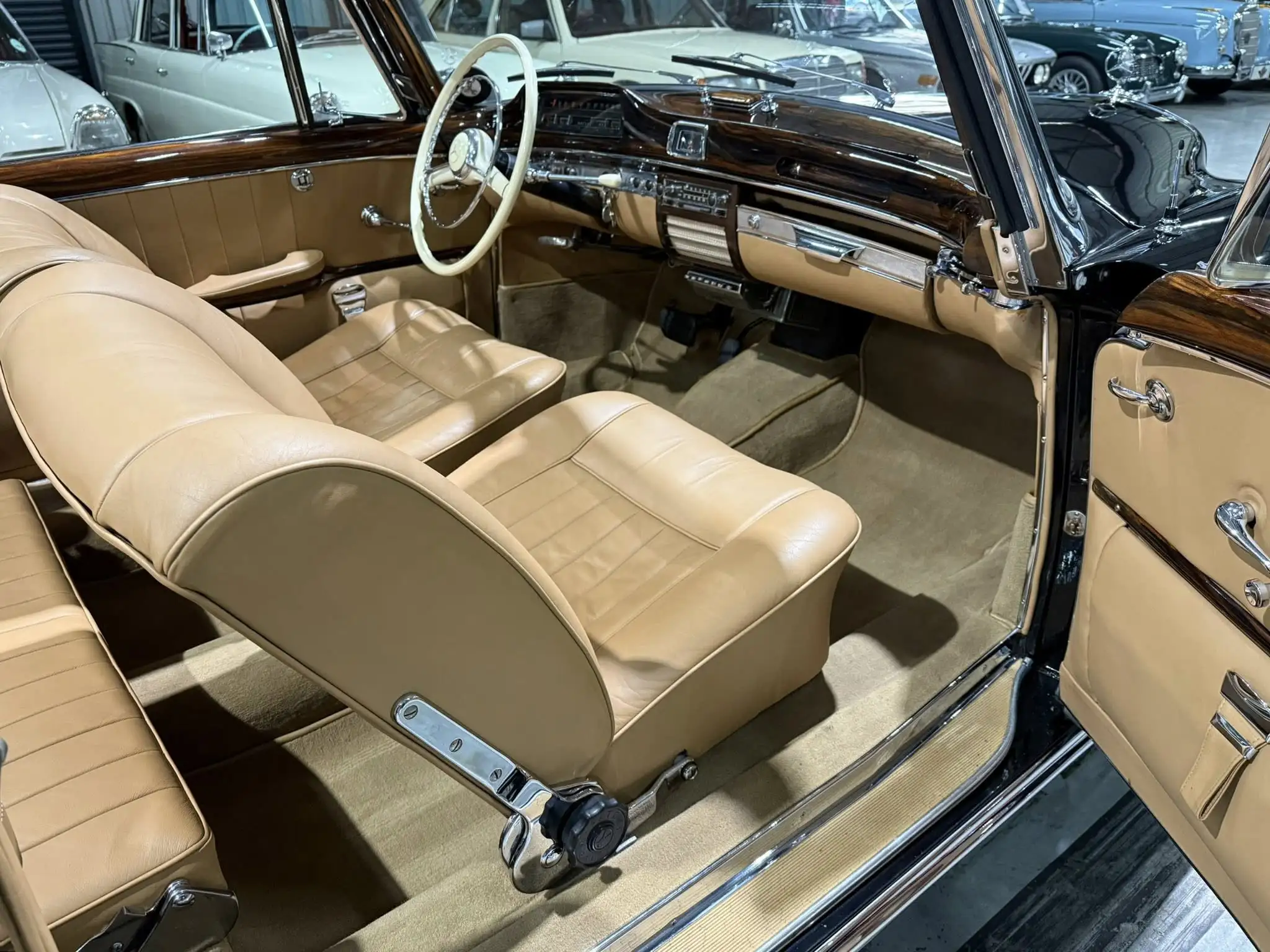 1958 Mercedes-Benz 220S Cabriolet
